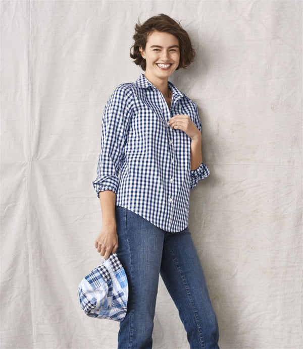 Women's Wrinkle-Free Pinpoint Oxford Shirt, Long-Sleeve Relaxed Fit Plaid