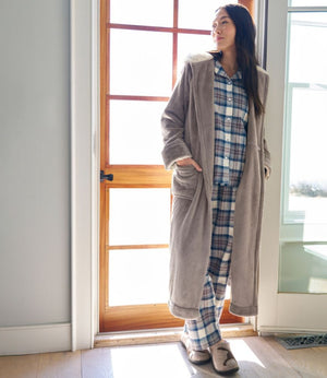 Women's Wicked Plush Robe
